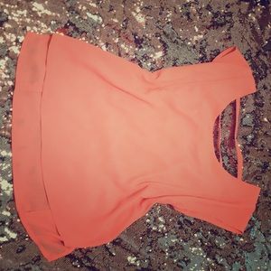 💕💕cute neon peach top💕💕